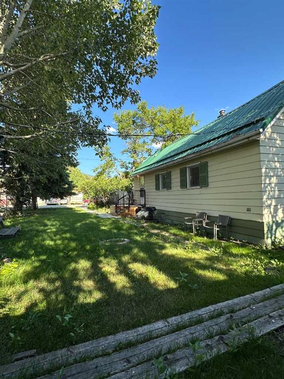 Picture of 1310 84 Street , Coleman Real Estate Listing