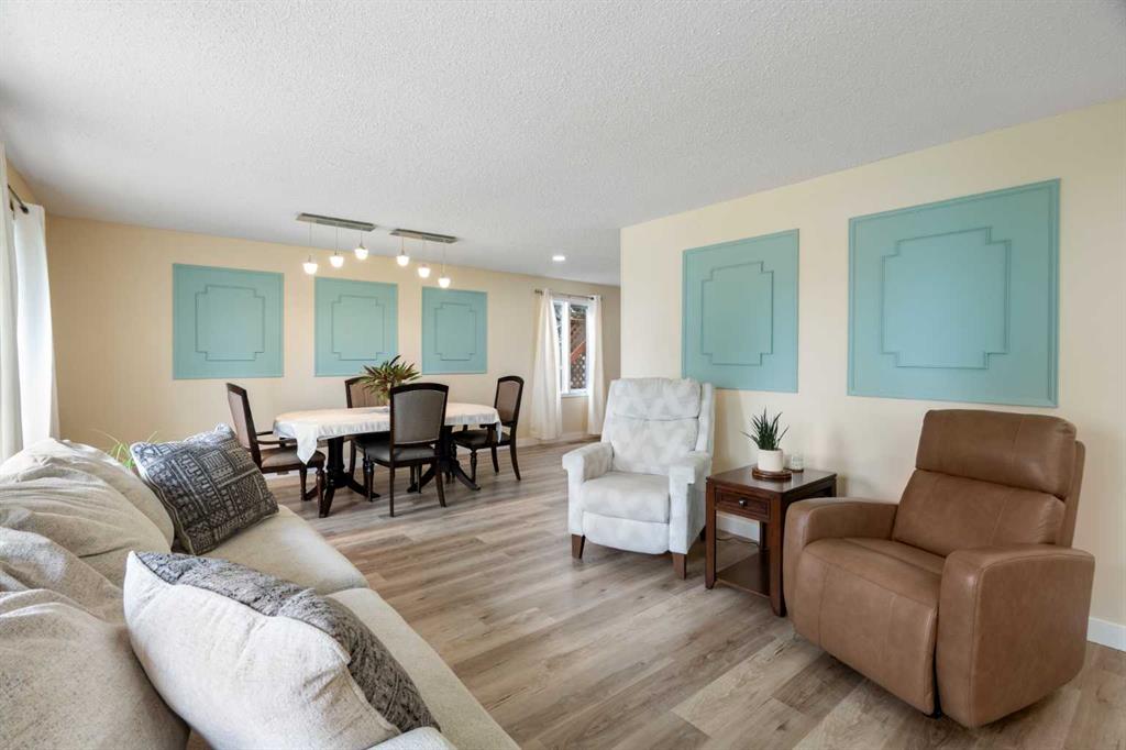 Picture of 48 Deermont Way SE, Calgary Real Estate Listing
