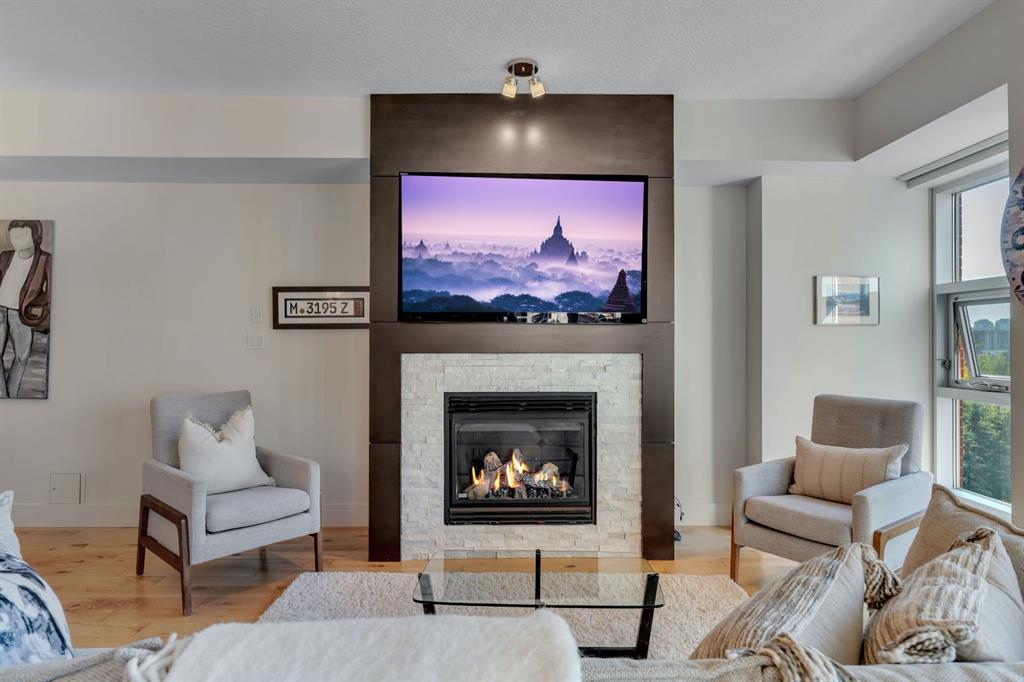 Picture of 602, 110 7 Street SW, Calgary Real Estate Listing