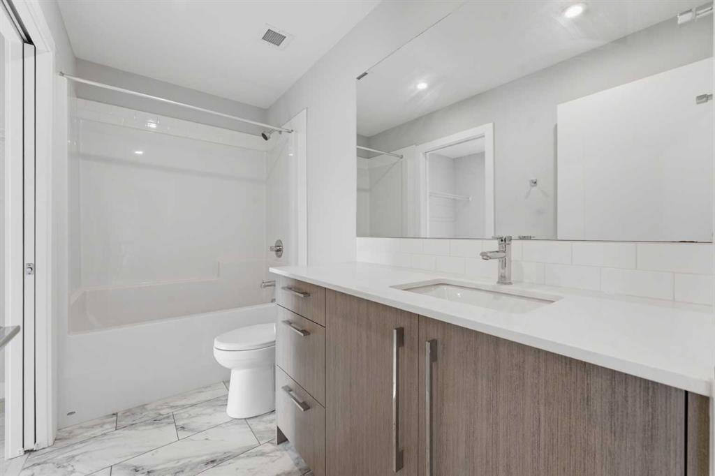 Picture of 2301, 60 Skyview Ranch Road NE, Calgary Real Estate Listing