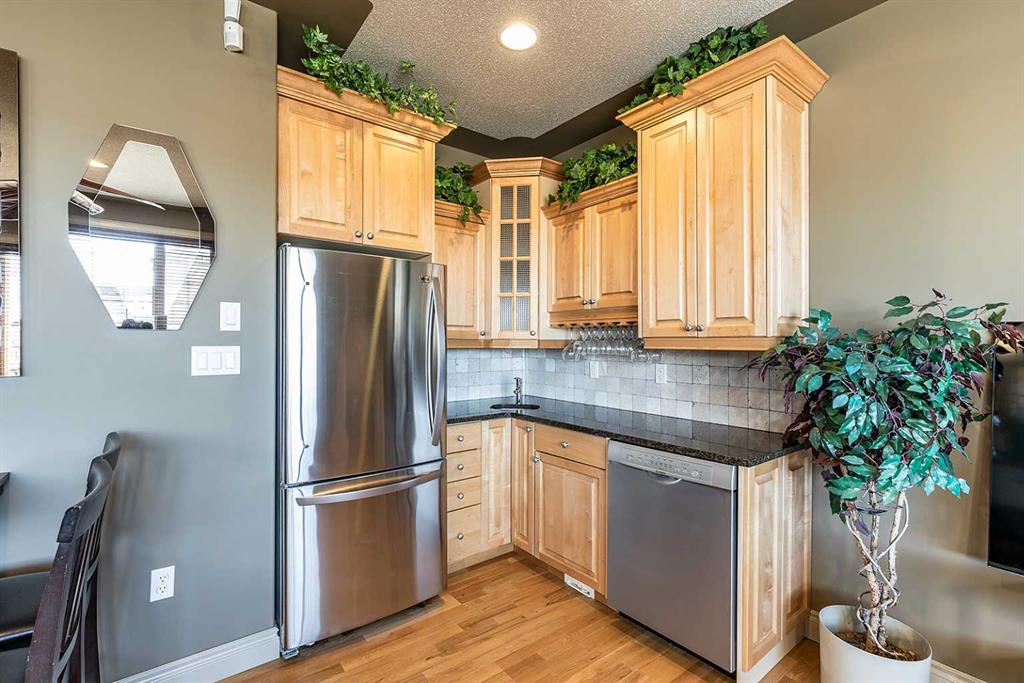 Picture of 770 Eagle Ridge Drive , Dunmore Real Estate Listing
