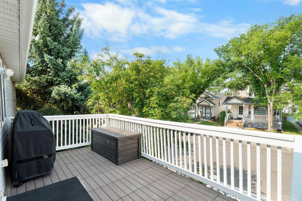 Picture of 38 Hidden Spring Circle NW, Calgary Real Estate Listing