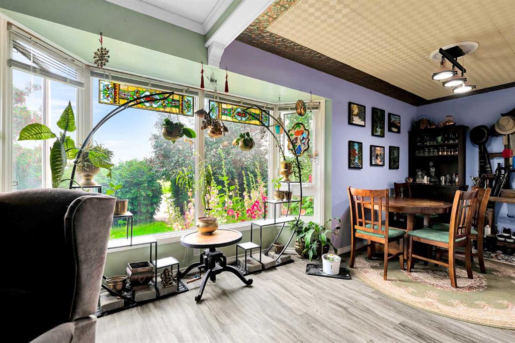 Picture of 3722 Dover Ridge Drive SE, Calgary Real Estate Listing
