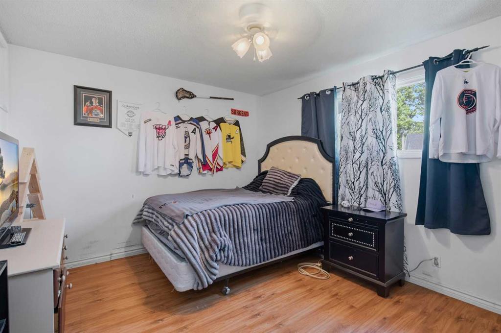 Picture of 5110 Westwood Drive , Blackfalds Real Estate Listing