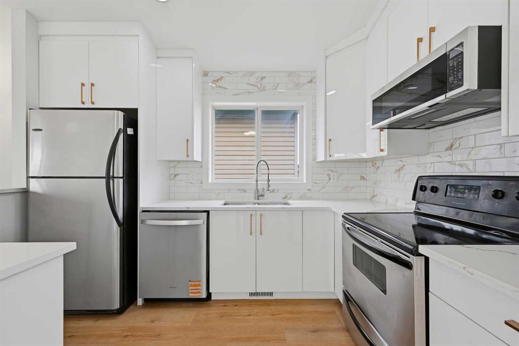 Picture of 176 Taracove Estate Drive NE, Calgary Real Estate Listing