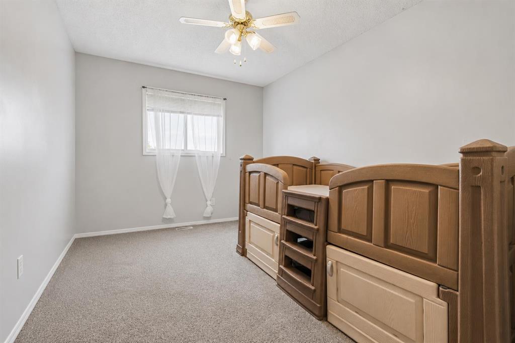 Picture of 702, 760 Railway Gate SW, Airdrie Real Estate Listing