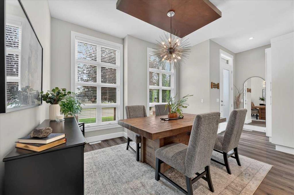 Picture of 3127 44 Street SW, Calgary Real Estate Listing