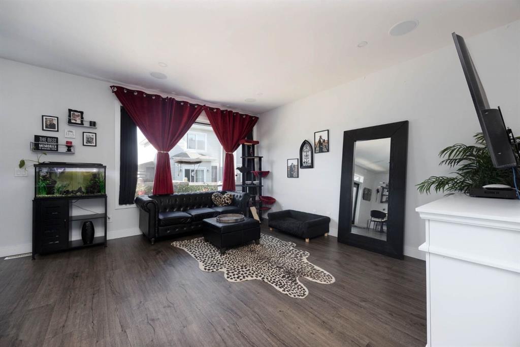 Picture of 129 Amberwood Court , Fort McMurray Real Estate Listing