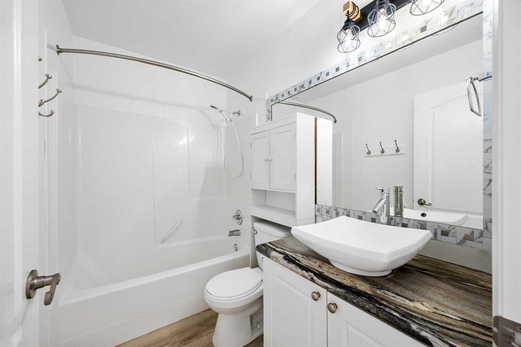 Picture of 302A, 5101 18 Street , Lloydminster Real Estate Listing