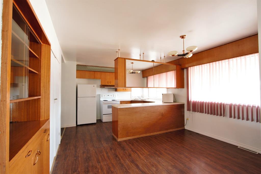 Picture of 4605 56 Avenue , Lloydminster Real Estate Listing