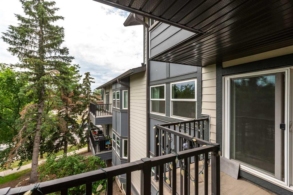 Picture of 305, 550 Westwood Drive SW, Calgary Real Estate Listing