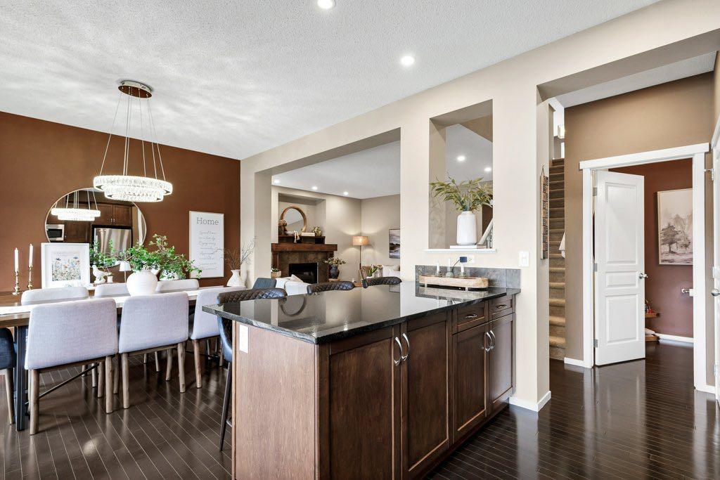 Picture of 2371 Reunion Street NW, Airdrie Real Estate Listing