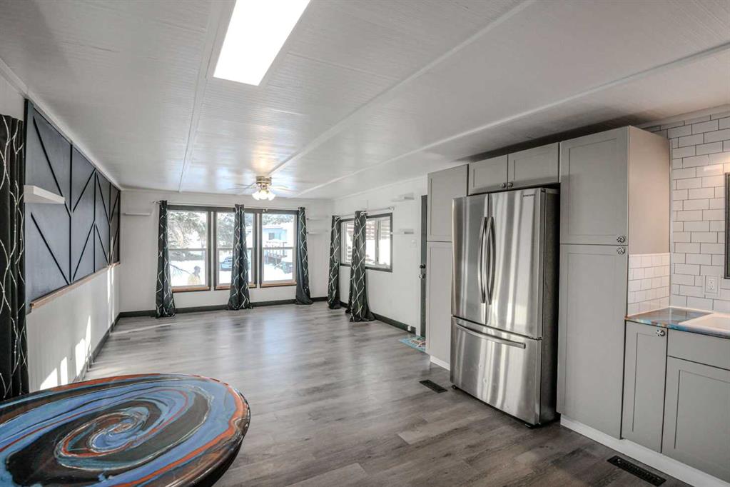 Picture of 429, 3223 83 Street NW, Calgary Real Estate Listing