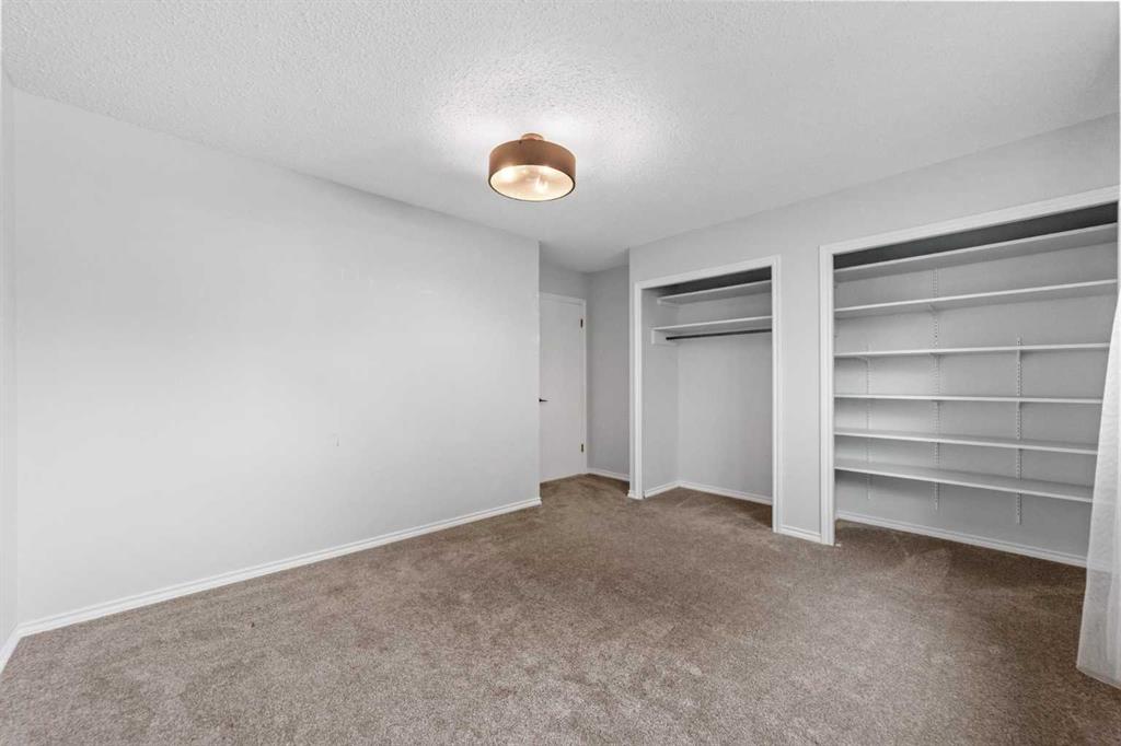 Picture of 5209 51 Street , Castor Real Estate Listing