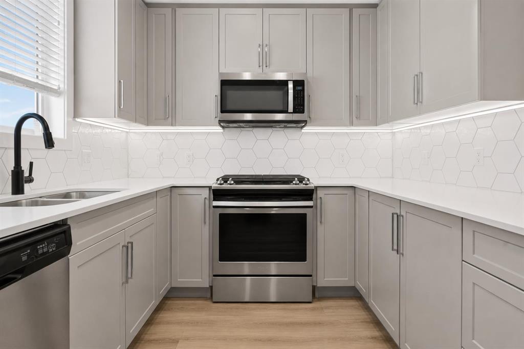 Picture of 20 Evanscrest Park NW, Calgary Real Estate Listing