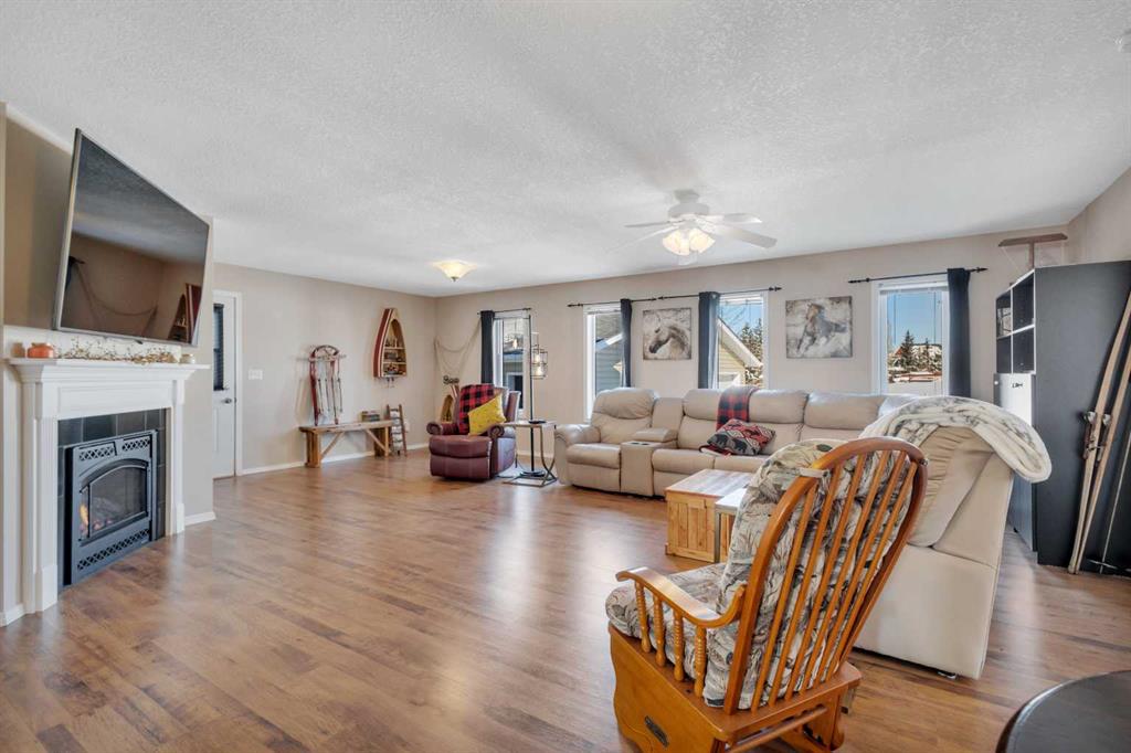Picture of 117, 41251 Range Road 210  , Rural Camrose County Real Estate Listing