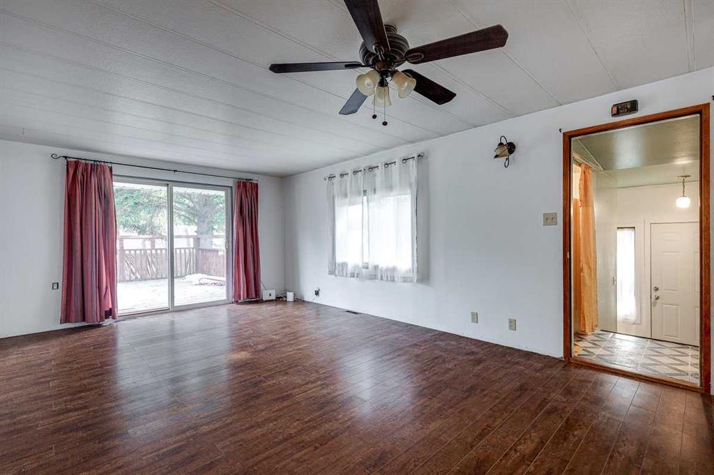 Picture of 5317 52 Street , Rural Lacombe County Real Estate Listing