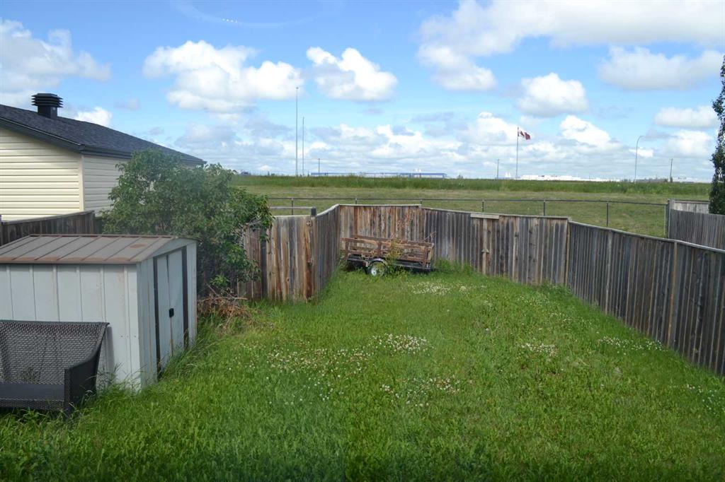 Picture of 102 Citadel Mesa Close , Calgary Real Estate Listing