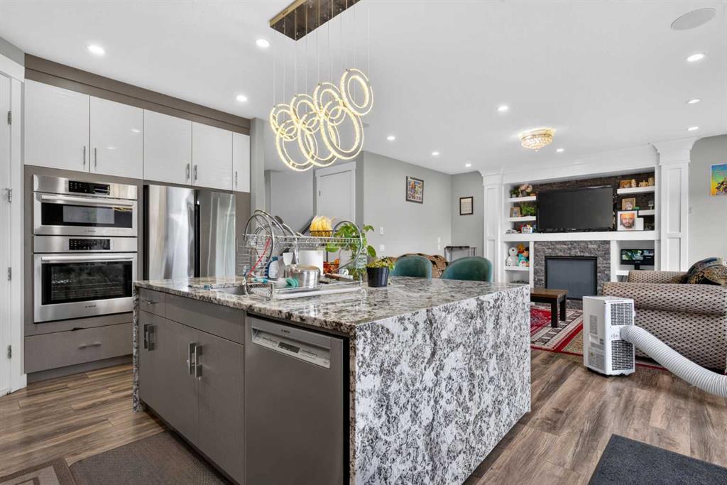 Picture of 120 Castlegrove Road NE, Calgary Real Estate Listing