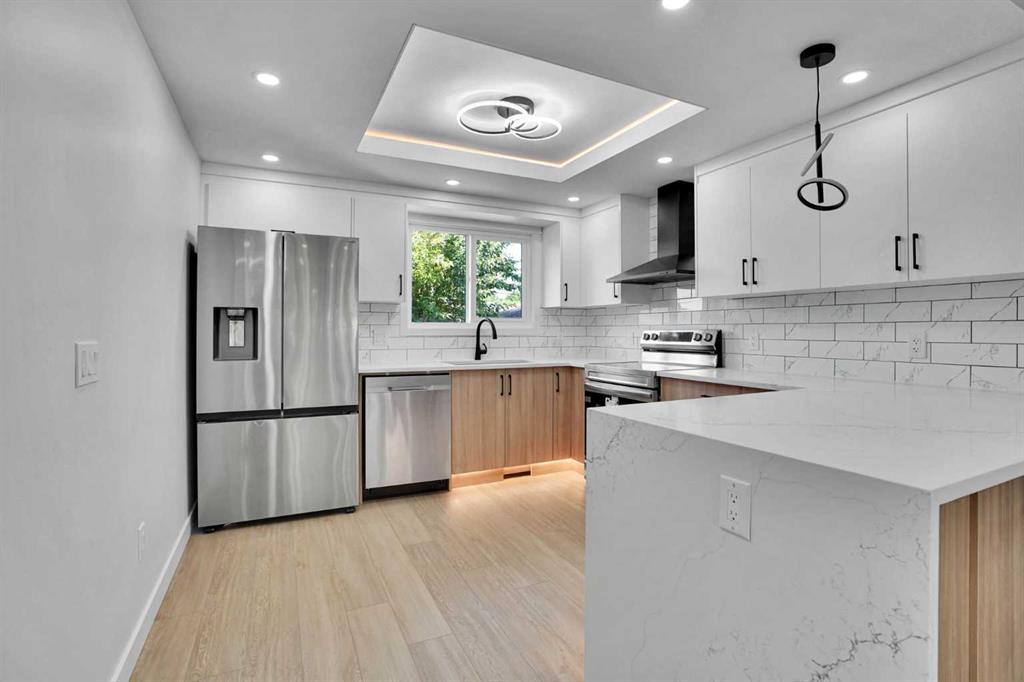 Picture of 244 Huntridge Road NE, Calgary Real Estate Listing