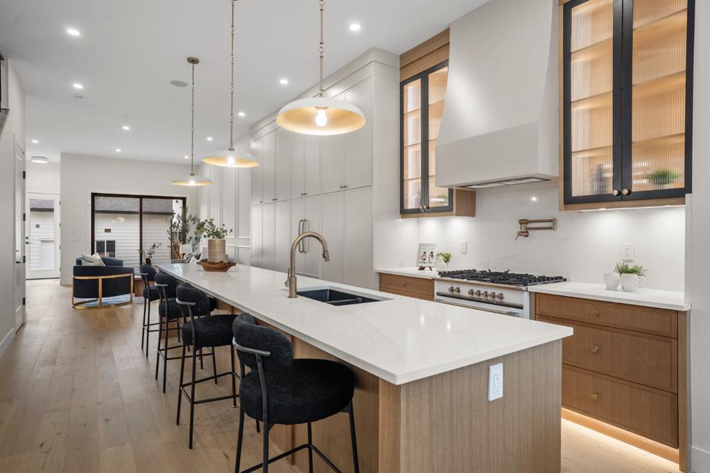 Picture of 510 29 Avenue NW, Calgary Real Estate Listing
