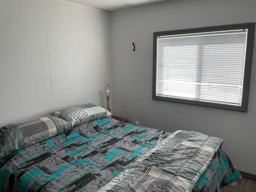 Picture of 908 6 Avenue , Hines Creek Real Estate Listing