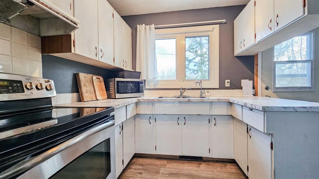 Picture of 69565 Range Road 65  , Grovedale Real Estate Listing