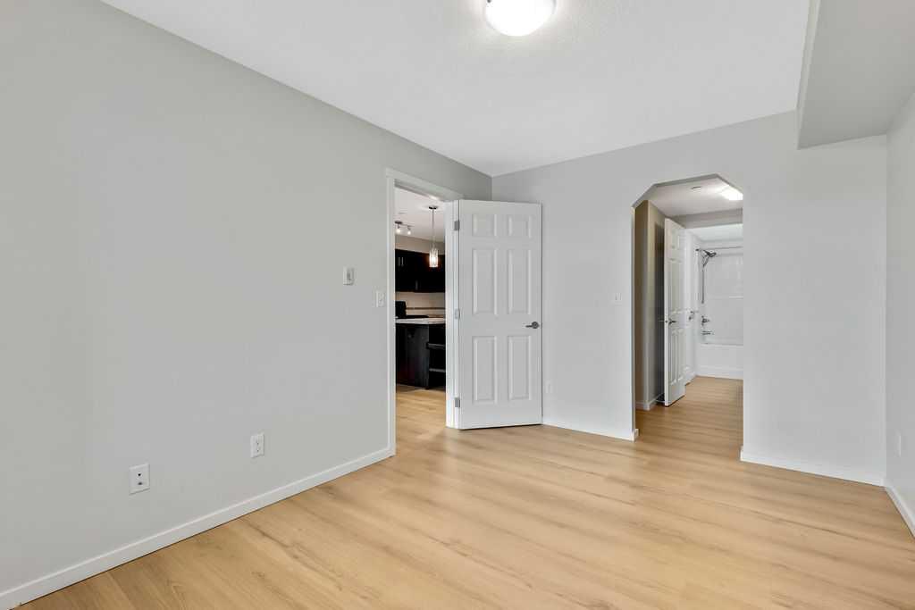Picture of 1315, 755 Copperpond Boulevard SE, Calgary Real Estate Listing