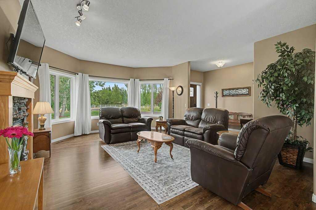 Picture of 292195 Butte Hills Drive , Rural Rocky View County Real Estate Listing