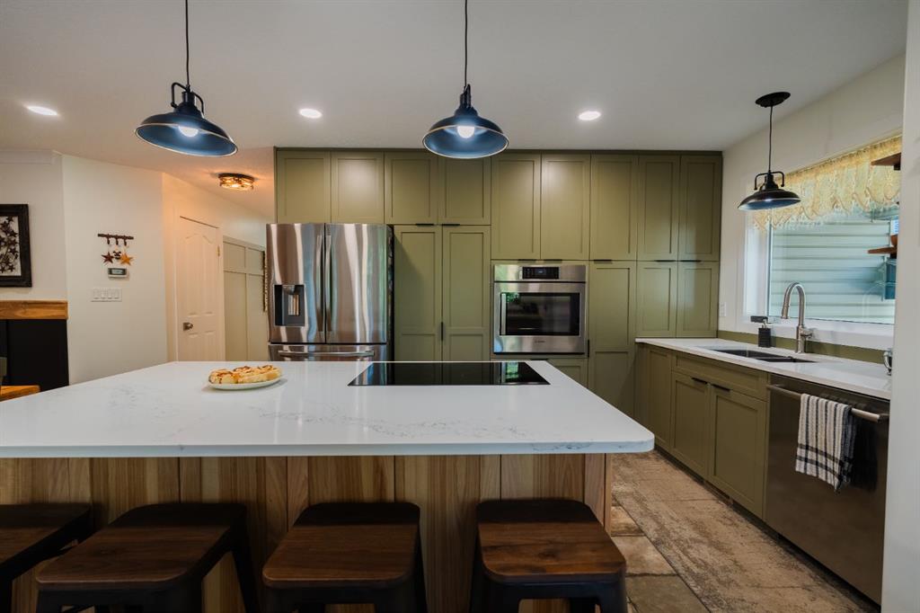 Picture of 6, 60031 704A Township , Rural Grande Prairie No. 1, County of Real Estate Listing
