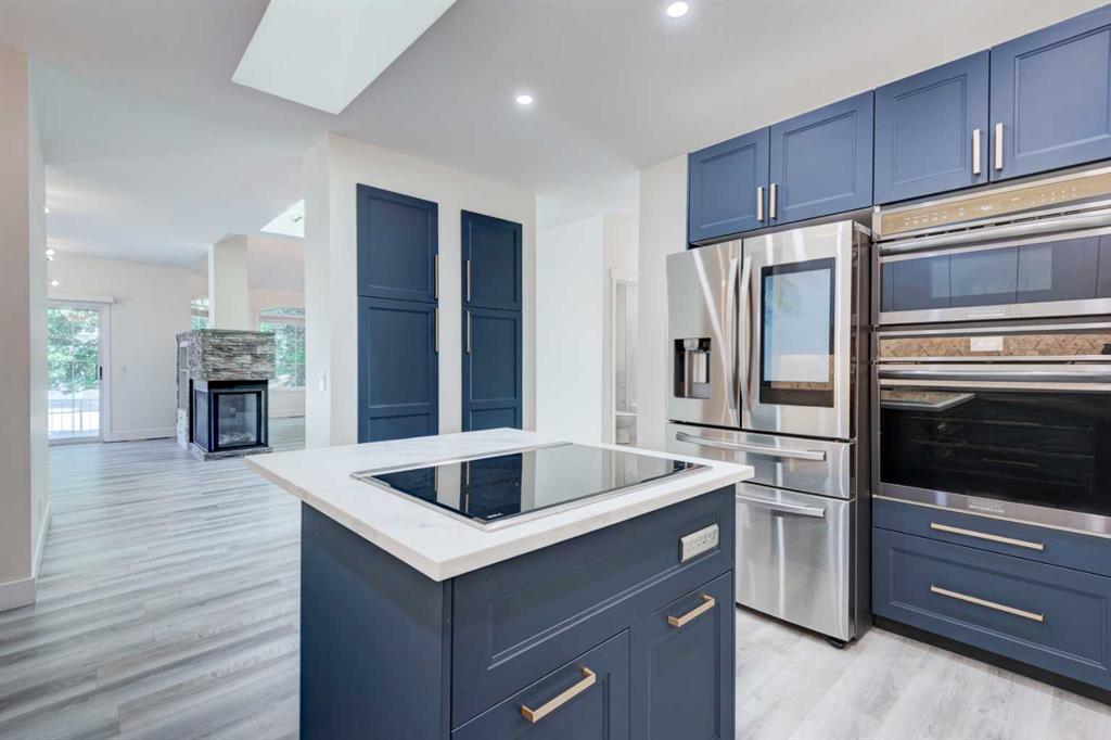 Picture of 47 Christie Park Terrace SW, Calgary Real Estate Listing