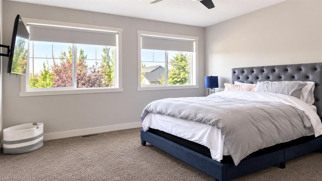 Picture of 474 Williamstown Green NW, Airdrie Real Estate Listing