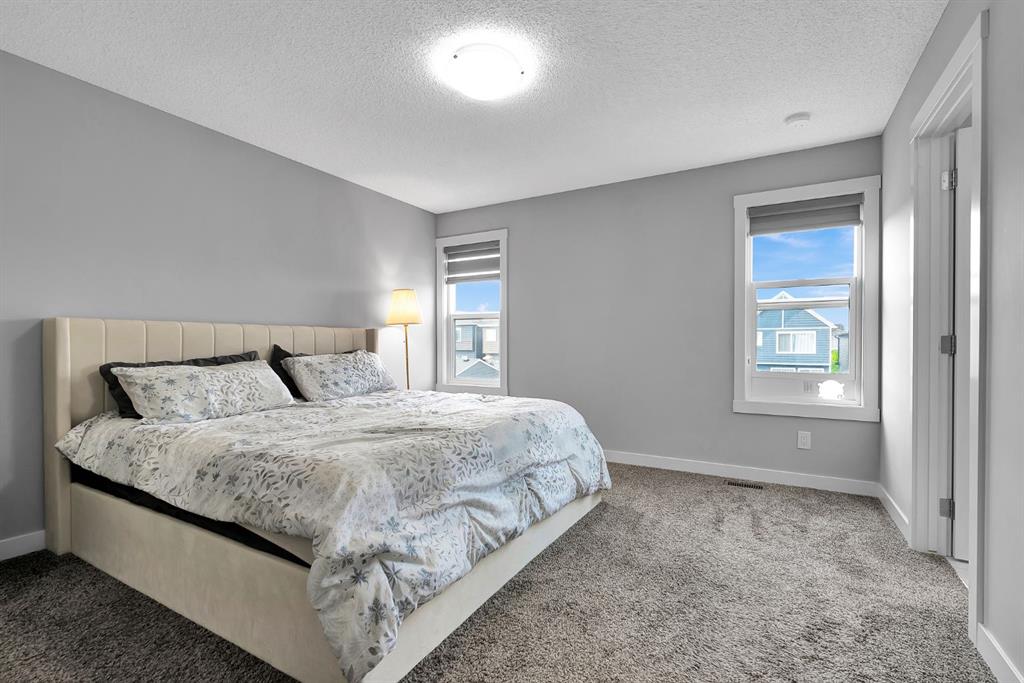 Picture of 87 Howse Crescent NE, Calgary Real Estate Listing