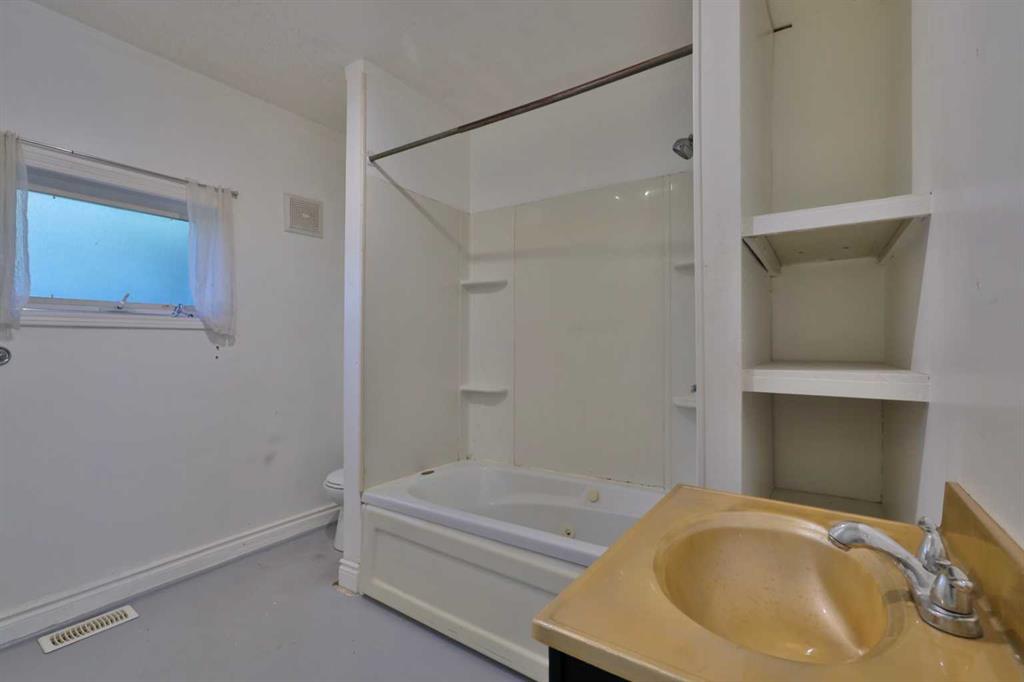 Picture of 4910 44 Street , Camrose Real Estate Listing