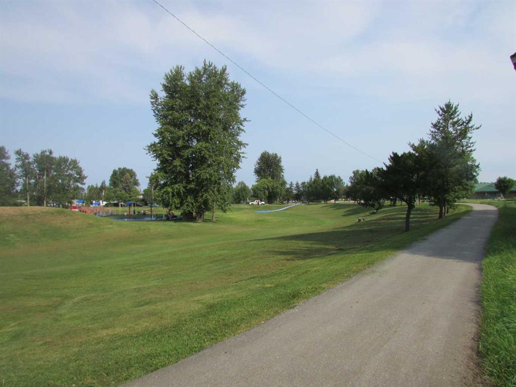 Picture of 10 Springwood Drive NE, Slave Lake Real Estate Listing