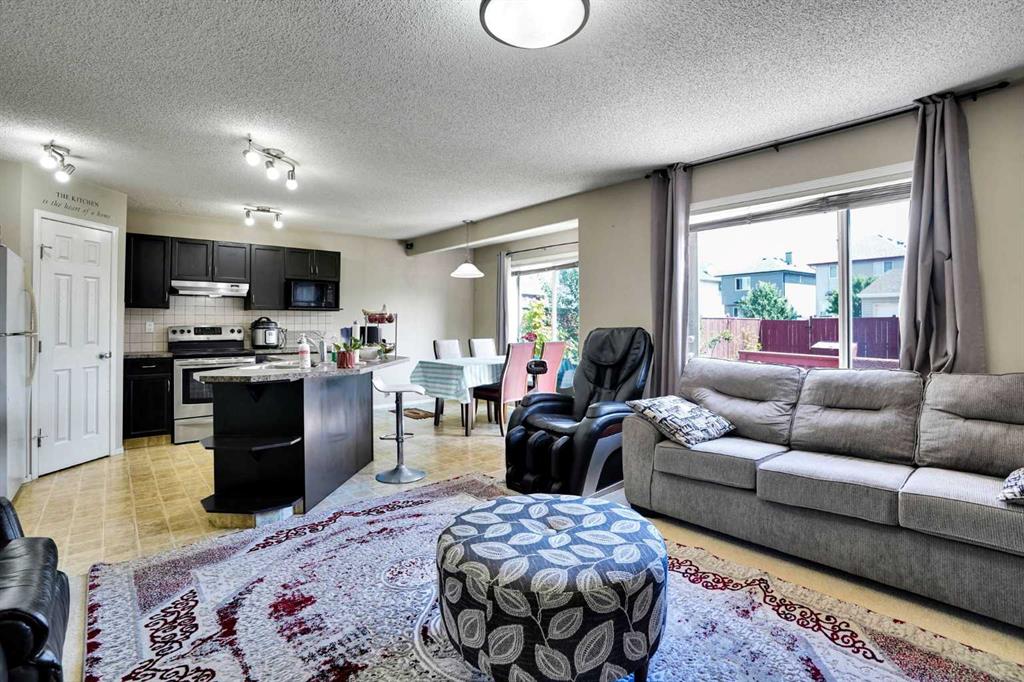 Picture of 62 COVEWOOD Manor , Calgary Real Estate Listing