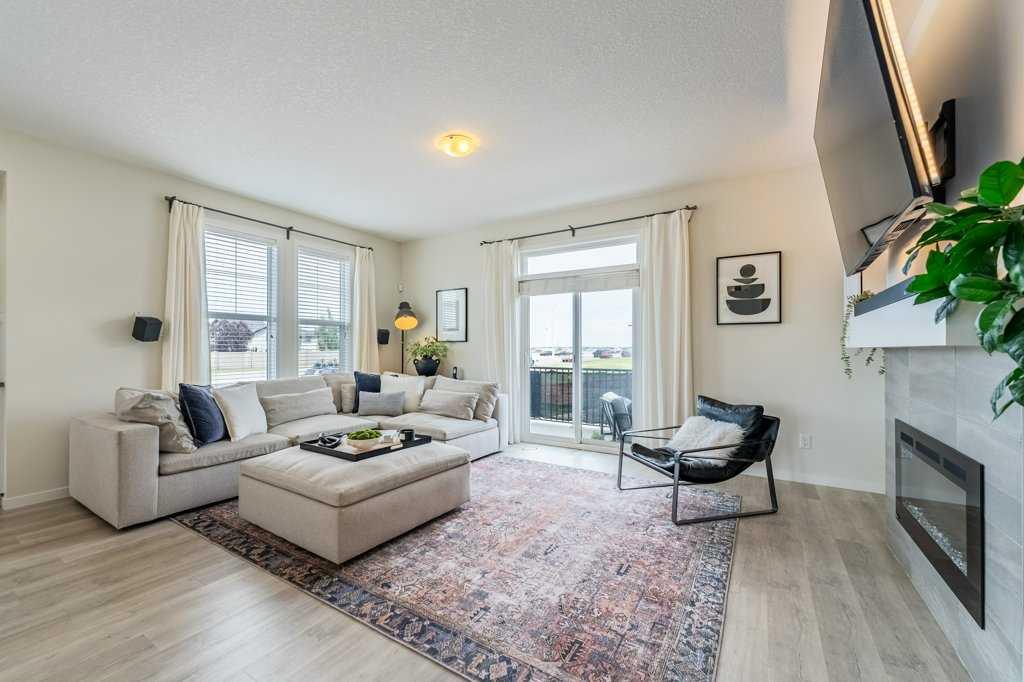 Picture of 157 South Point Court SW, Airdrie Real Estate Listing
