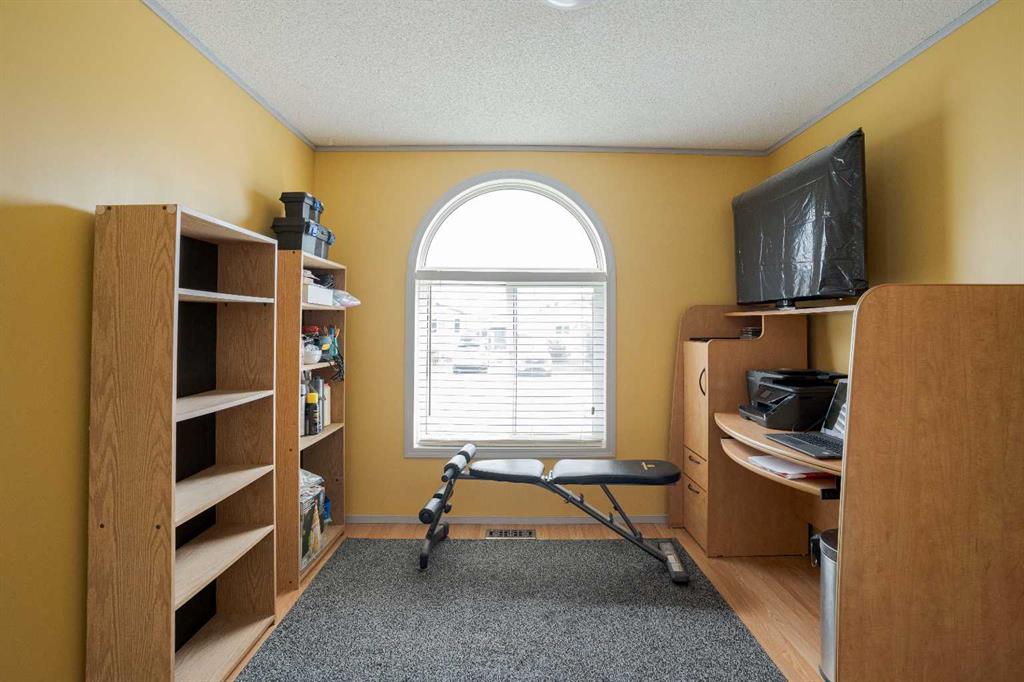 Picture of 107 Cree Lane , Fort McMurray Real Estate Listing