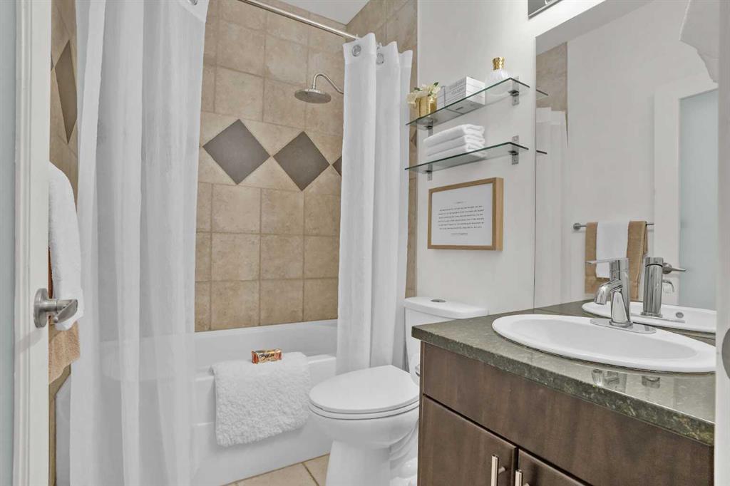 Picture of 1, 1618 28 Avenue SW, Calgary Real Estate Listing