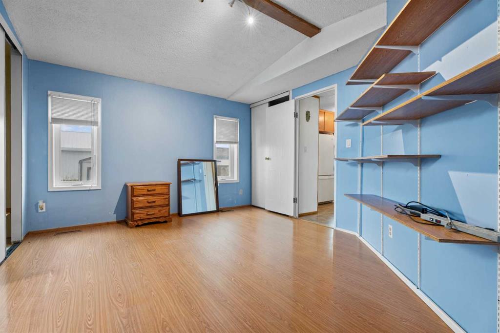 Picture of 38 Westmount Place , Cayley Real Estate Listing