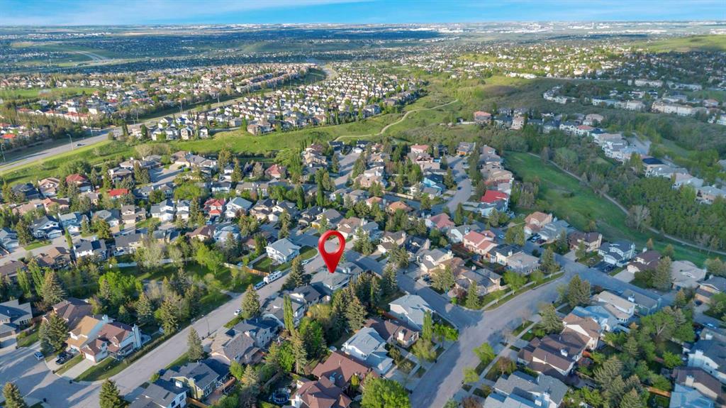 Picture of 350 Edgepark Way NW, Calgary Real Estate Listing