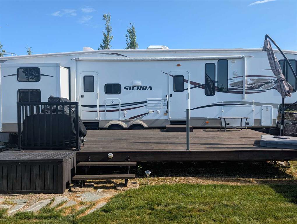 Picture of 89, 41019 RR 11  , Rural Lacombe County Real Estate Listing