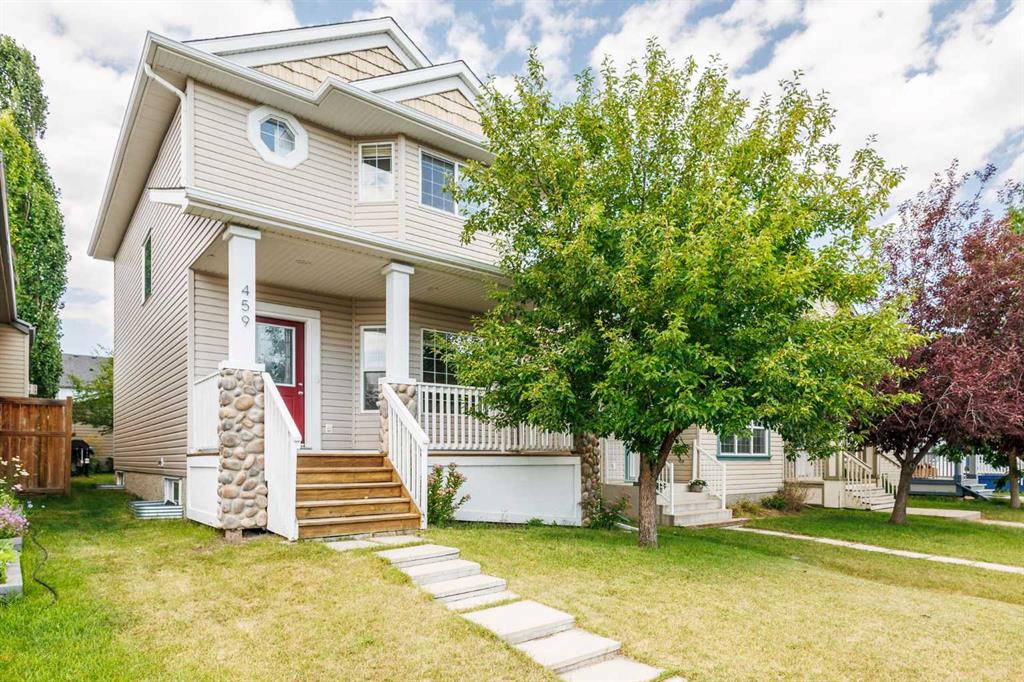 Picture of 459 Evermeadow Road SW, Calgary Real Estate Listing