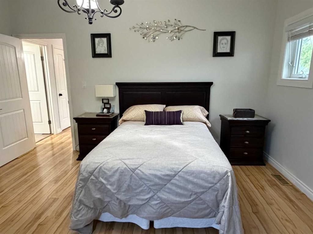 Picture of 5613 52 Street , Taber Real Estate Listing