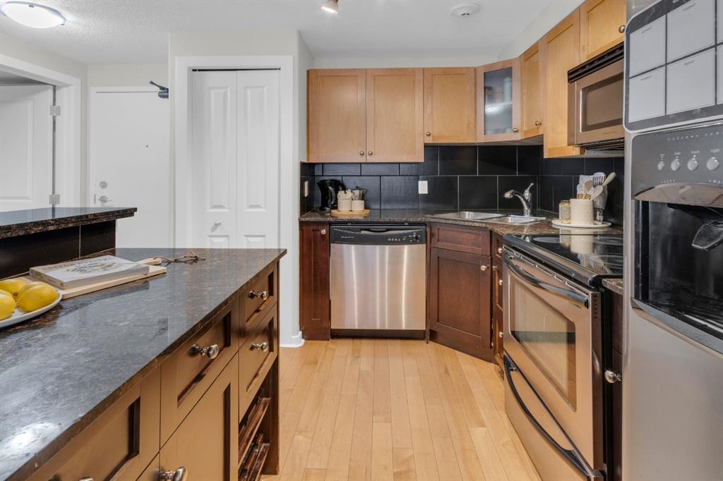 Picture of 204, 728 3 Avenue NW, Calgary Real Estate Listing