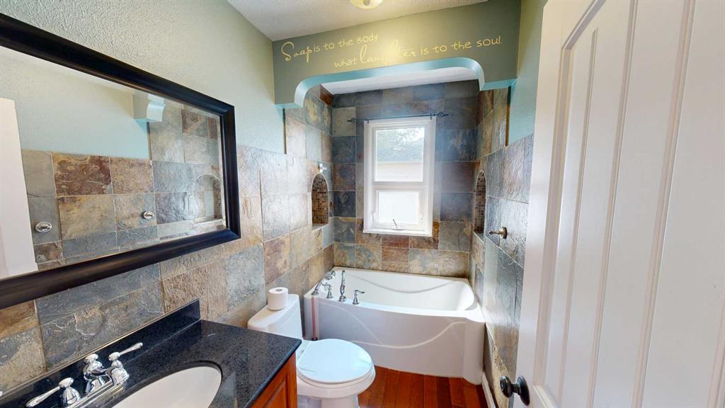 Picture of 1129 20 Street S, Lethbridge Real Estate Listing