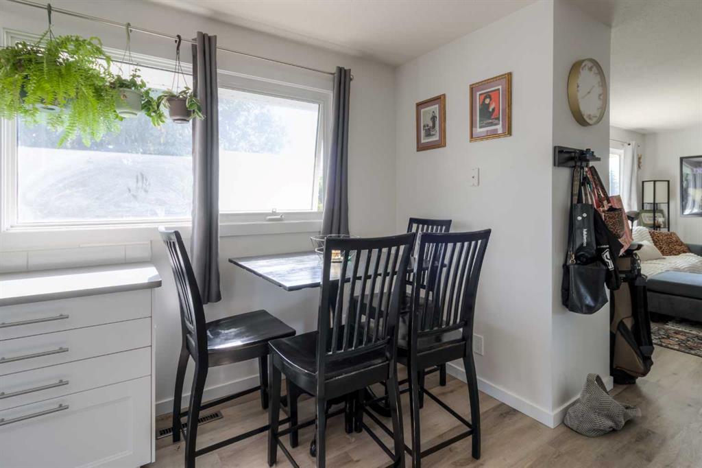 Picture of 830 9 Street N, Lethbridge Real Estate Listing