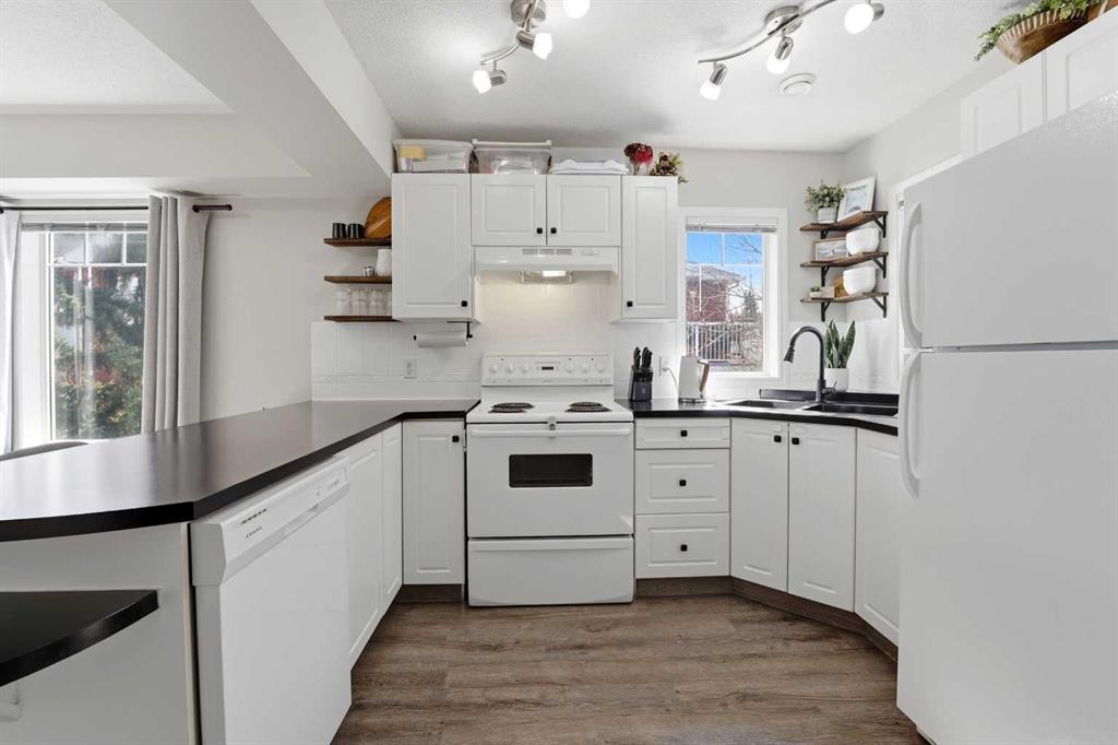 Picture of 1805, 5220 50A Avenue , Sylvan Lake Real Estate Listing