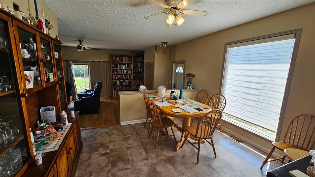 Picture of 35065 Range Road 85  , Rural Special Areas No. 4 Real Estate Listing