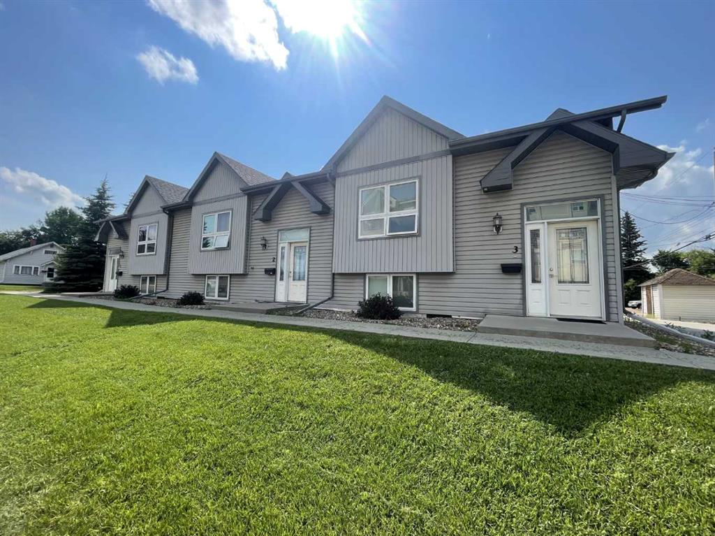 Picture of 5202 49 Street , Lloydminster Real Estate Listing